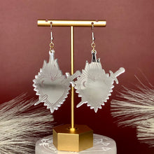 Load image into Gallery viewer, Corazon Valiente Silver Acrylic Earrings
