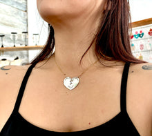 Load image into Gallery viewer, Broken Heart Silver Necklace and 24kg
